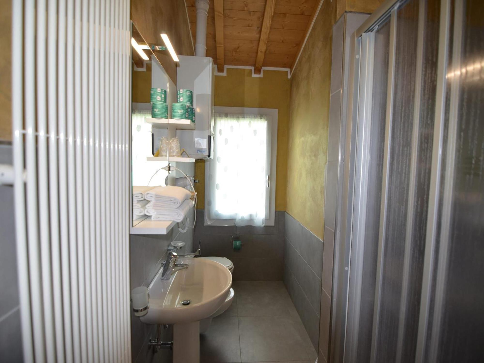 Characteristic Apartment In Codigoro With Pool المظهر الخارجي الصورة
