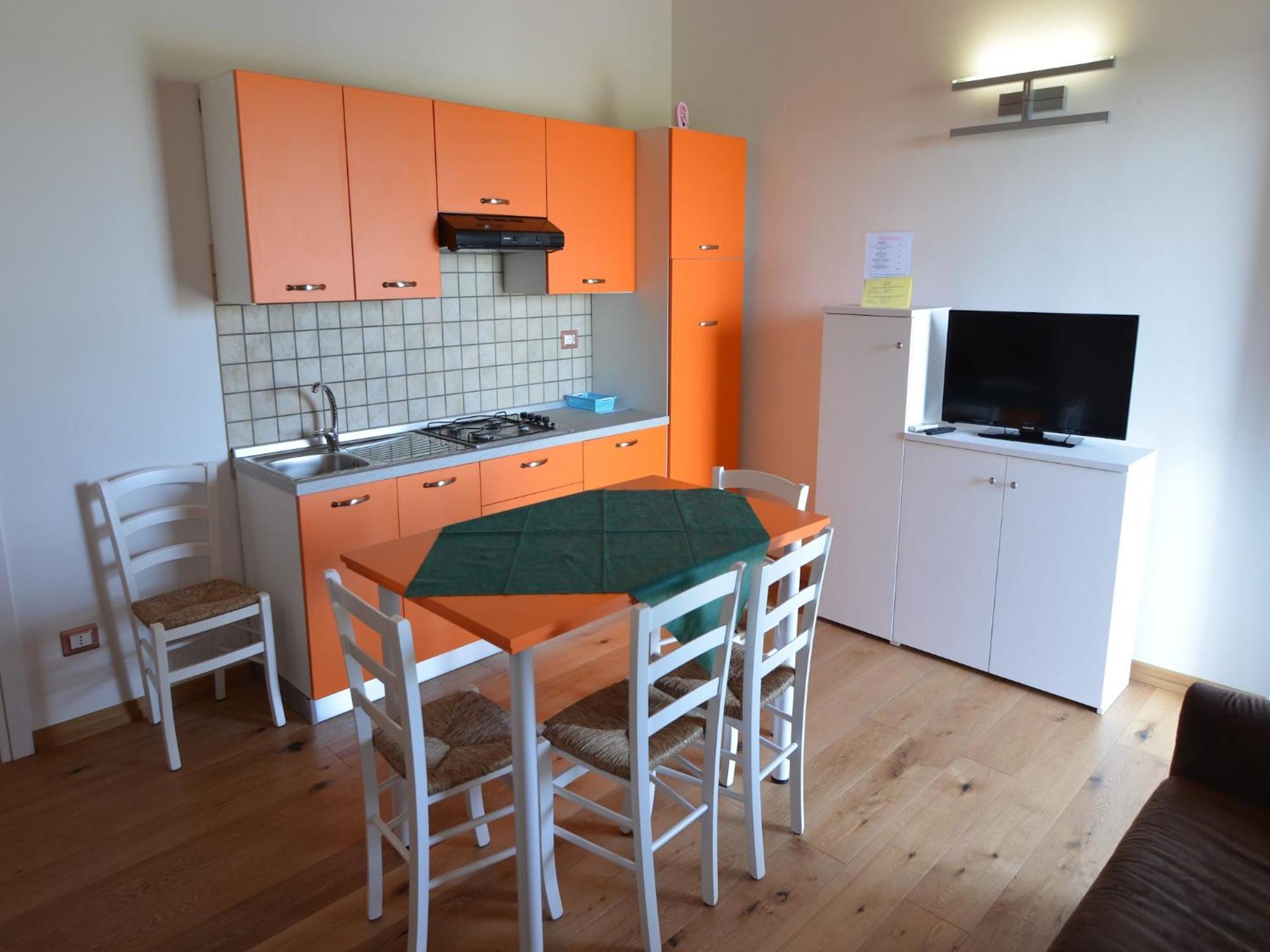 Characteristic Apartment In Codigoro With Pool المظهر الخارجي الصورة